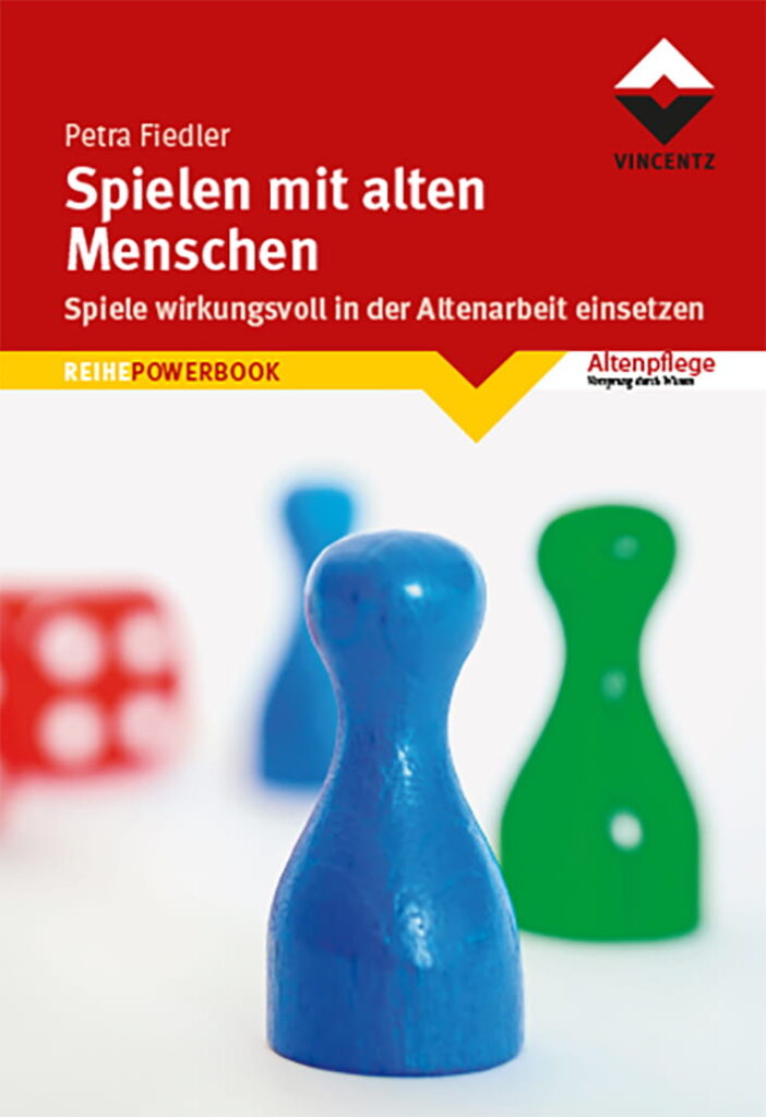 Spielen mit alten Menschen