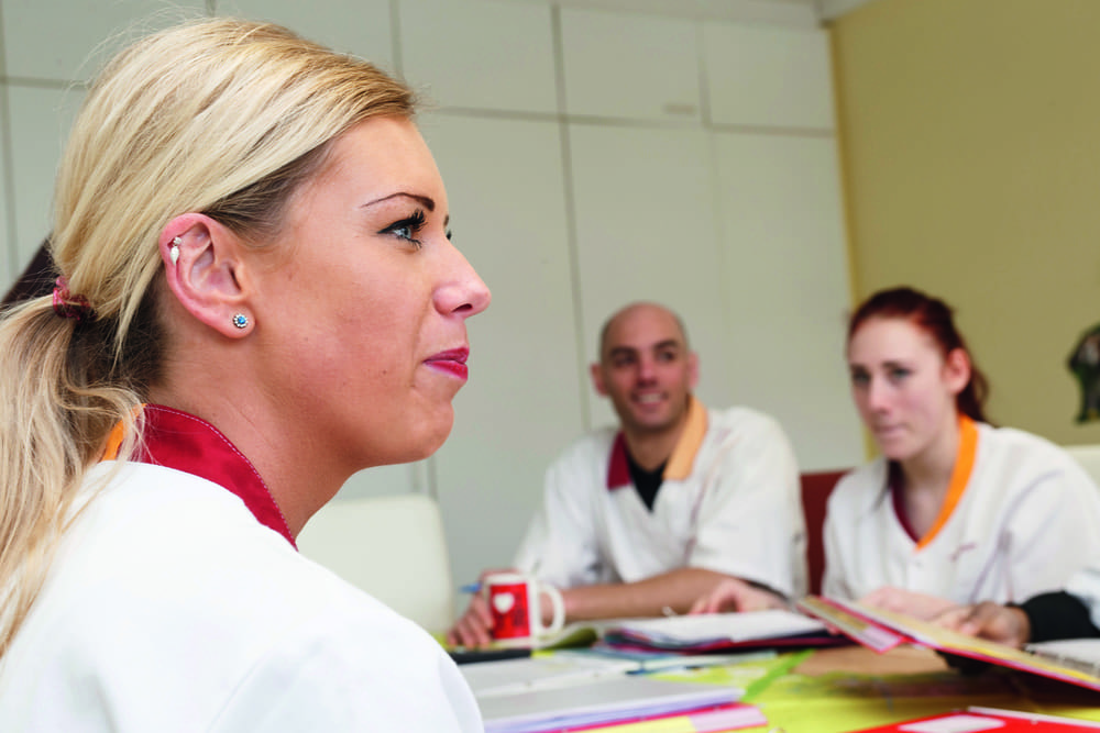 Teambesprechung in der Altenpflege