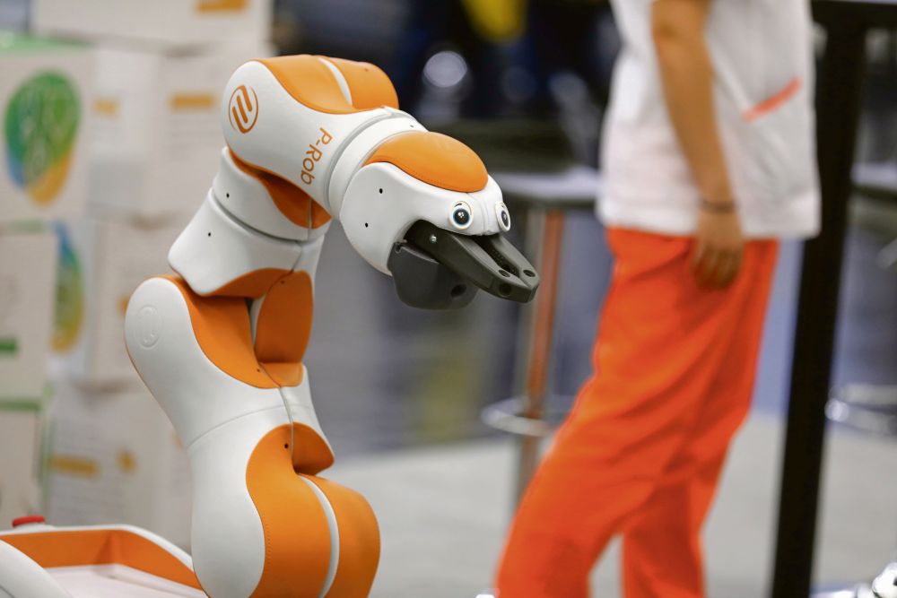 Roboterarm, Pflege