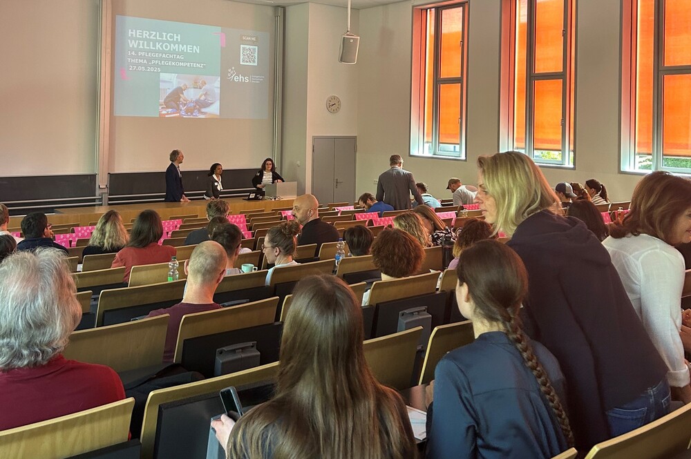 Pflegefachtag der ehs Dresden: Blick in den Hörsaal