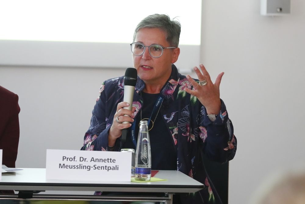 Prof. Dr. Annette Meussling-Sentpali
