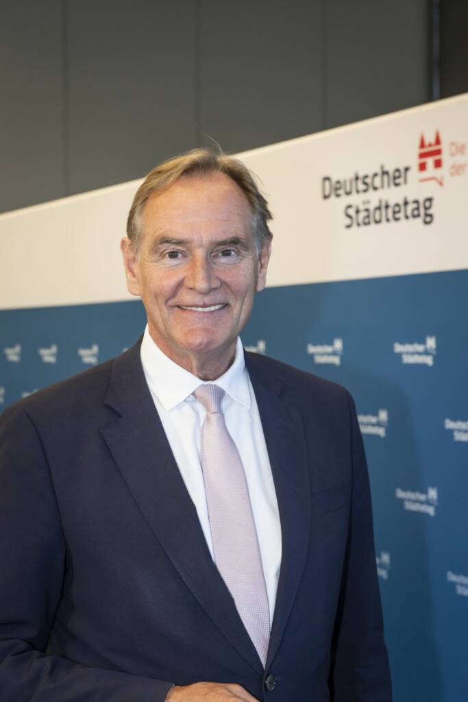 Der Deutsche Städtetag will die Pflegeversicherung zur Vollversicherung umbauen.