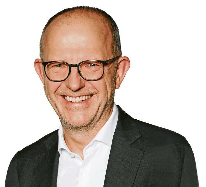 Dr. Stefan Arend